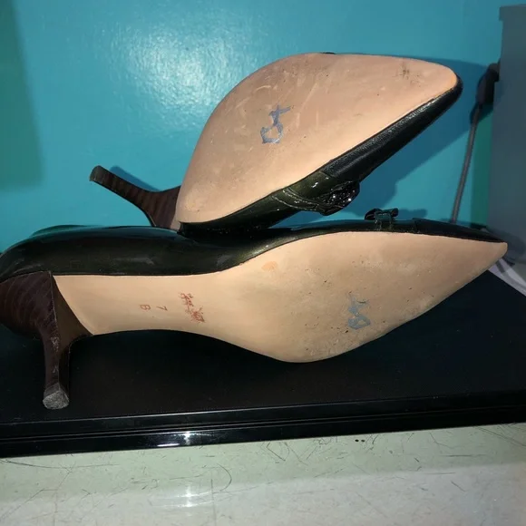 Coach Bowery heel Olive Green with Black Toe Cap - Picture 6 of 7